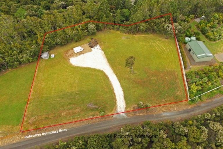 Photo of property in 14 Te Wairoa Lane, Tinopai, 0593