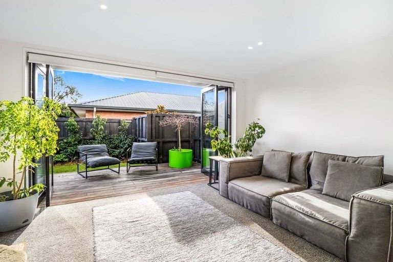 Photo of property in 7/11 Hinemoa Street, Spreydon, Christchurch, 8024