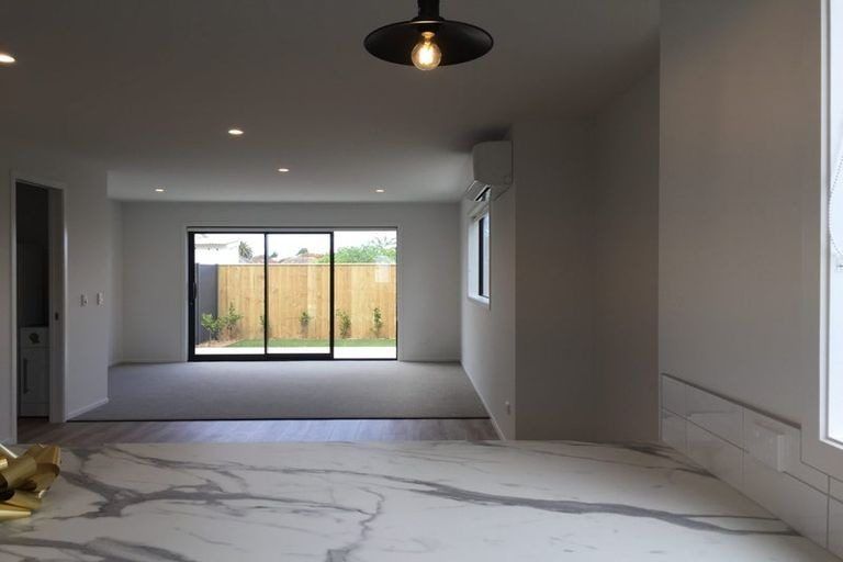 Photo of property in 27 Pipi Place, Levin, 5510