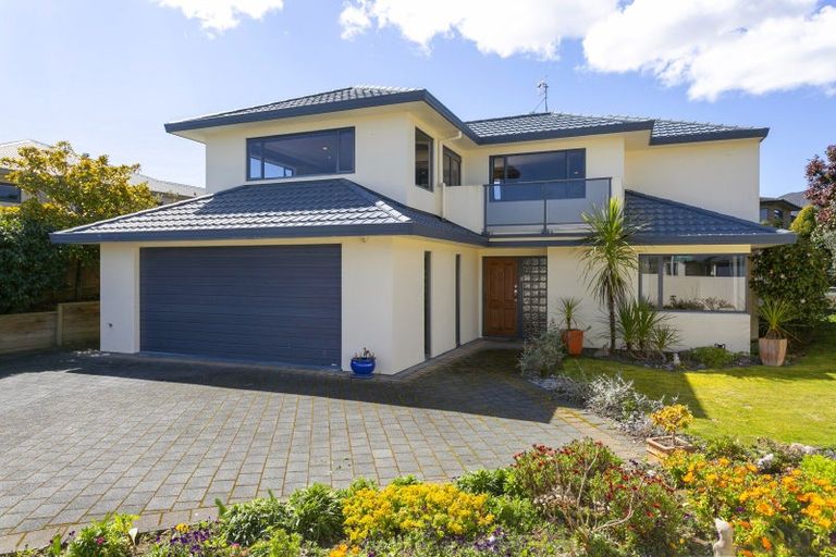 Photo of property in 73 Arrowsmith Avenue, Waipahihi, Taupo, 3330