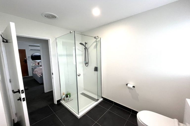 Photo of property in 2/28 Ingrid Street, Parklands, Christchurch, 8083