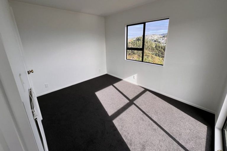 Photo of property in 27a Kentwood Drive, Woodridge, Wellington, 6037