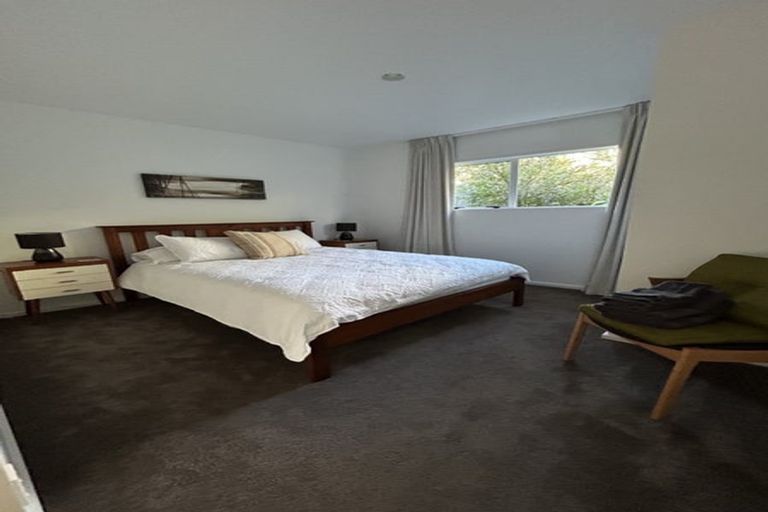 Photo of property in 87b Woodglen Road, Glen Eden, Auckland, 0602