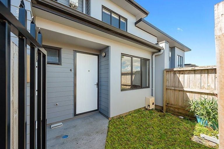 Photo of property in 110b Hillcrest Road, Hillcrest, Hamilton, 3216