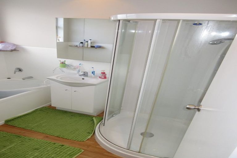 Photo of property in 98 Riwai Street, Paraparaumu, 5032