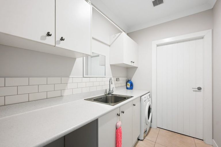 Photo of property in 12 Trent Lane, Flagstaff, Hamilton, 3210