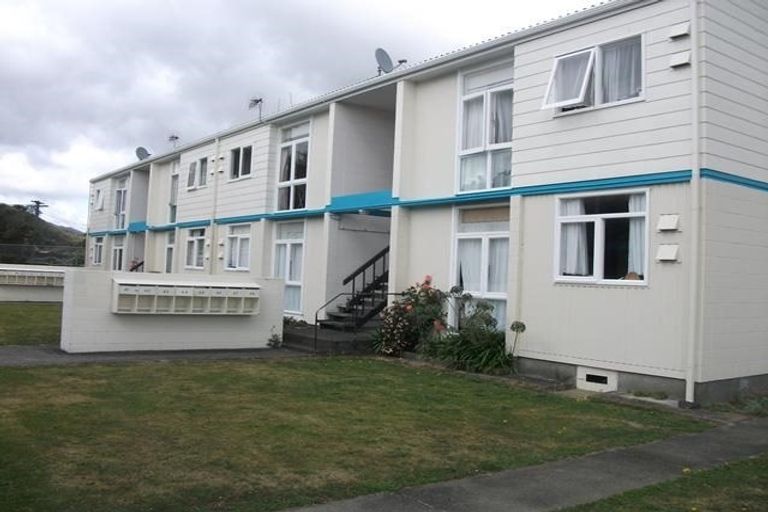 Photo of property in 1341 High Street, Taita, Lower Hutt, 5011