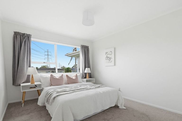 Photo of property in 52 Zelda Avenue, Clover Park, Auckland, 2023