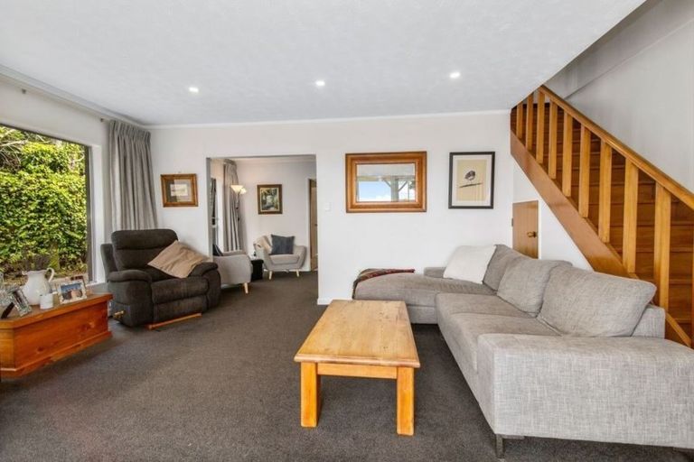 Photo of property in 6a Kilsyth Street, Karori, Wellington, 6012