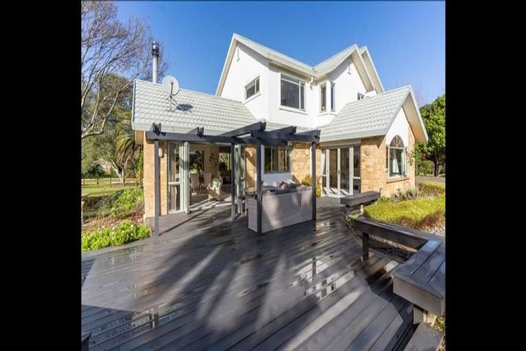 Photo of property in 81 Polo Prince Drive, Totara Park, Manurewa, 2576