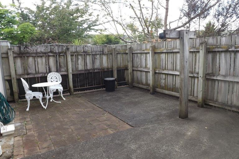 Photo of property in 27 Mcbain Grove, Avalon, Lower Hutt, 5011
