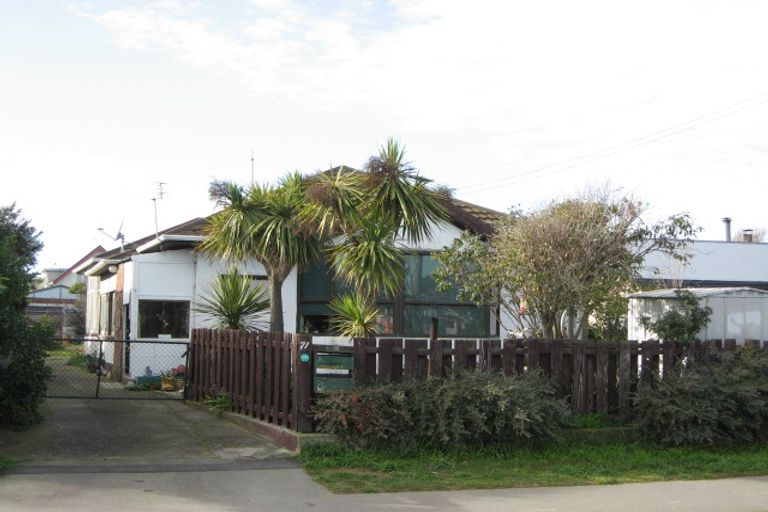 Photo of property in 71 Oram Avenue, New Brighton, Christchurch, 8061