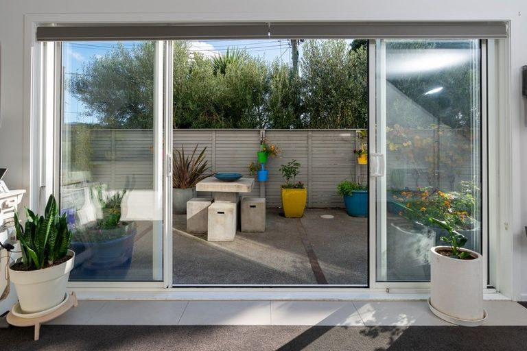 Photo of property in 137c Miramar Avenue, Miramar, Wellington, 6022