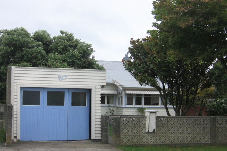 Photo of property in 62 Randwick Crescent, Moera, Lower Hutt, 5010