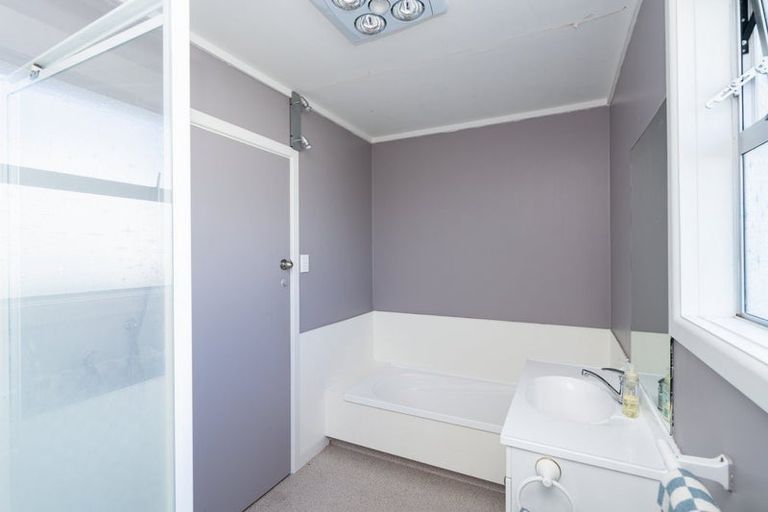 Photo of property in 43 Kowhai Avenue, Hargest, Invercargill, 9810