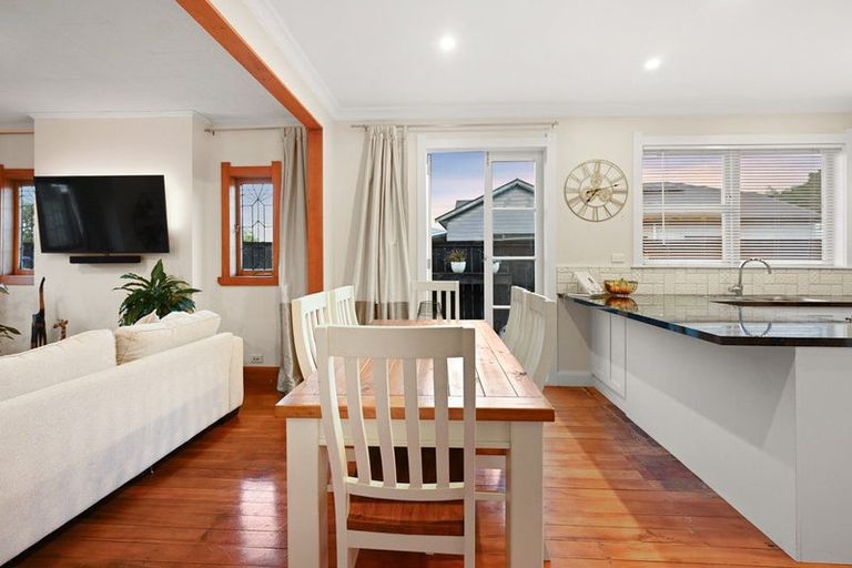 Photo of property in 135 Rimu Street, Maeroa, Hamilton, 3200