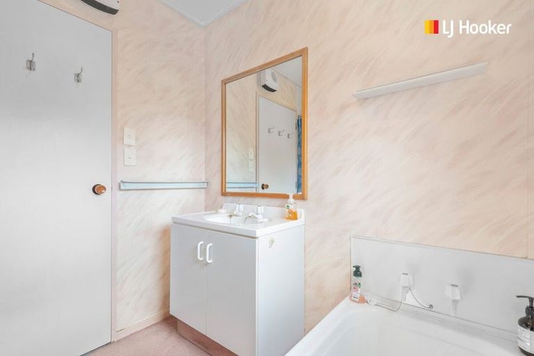 Photo of property in 131 Hagart-alexander Drive, Mosgiel, 9024