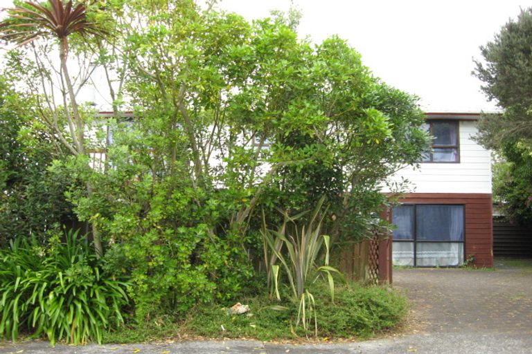 Photo of property in 13 Nadine Place, Mangere Bridge, Auckland, 2022