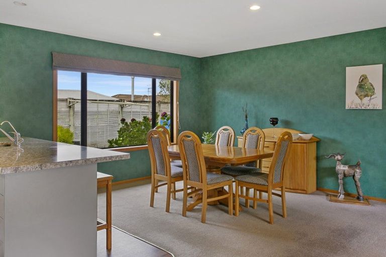 Photo of property in 6 Harling Close, Nukuhau, Taupo, 3330