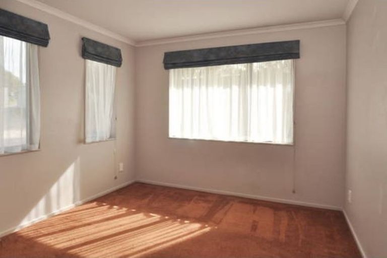 Photo of property in 329 Upper Harbour Drive, Greenhithe, Auckland, 0632