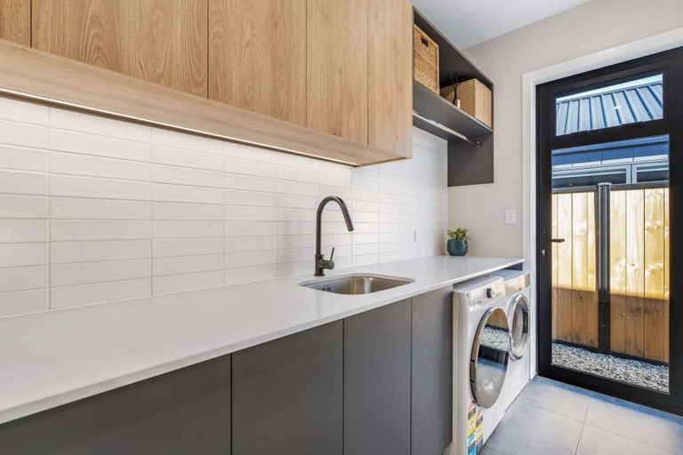 Photo of property in 83 Magnum Drive, Cromwell, 9310