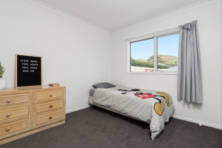 Photo of property in 16 Antrim Glade, Welcome Bay, Tauranga, 3175