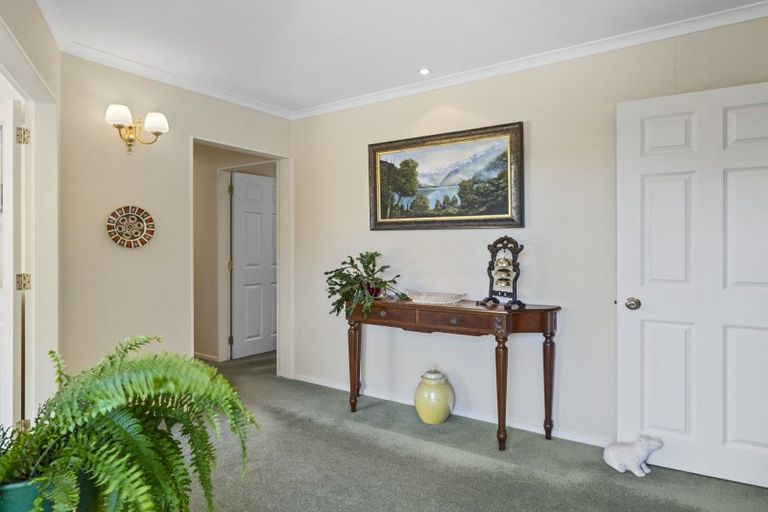 Photo of property in 34 Rowesdale Drive, Ohauiti, Tauranga, 3112