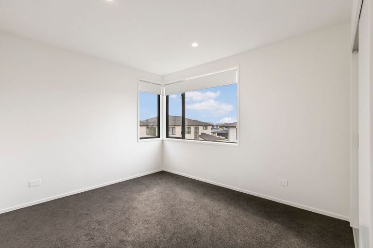 Photo of property in 15 Horomia Road, Karaka, Papakura, 2113