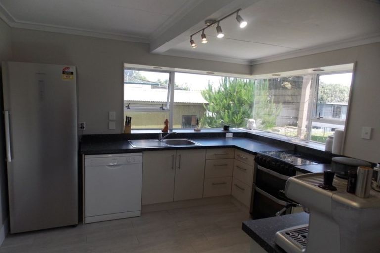 Photo of property in 4 Waltham Court, Cloverlea, Palmerston North, 4412