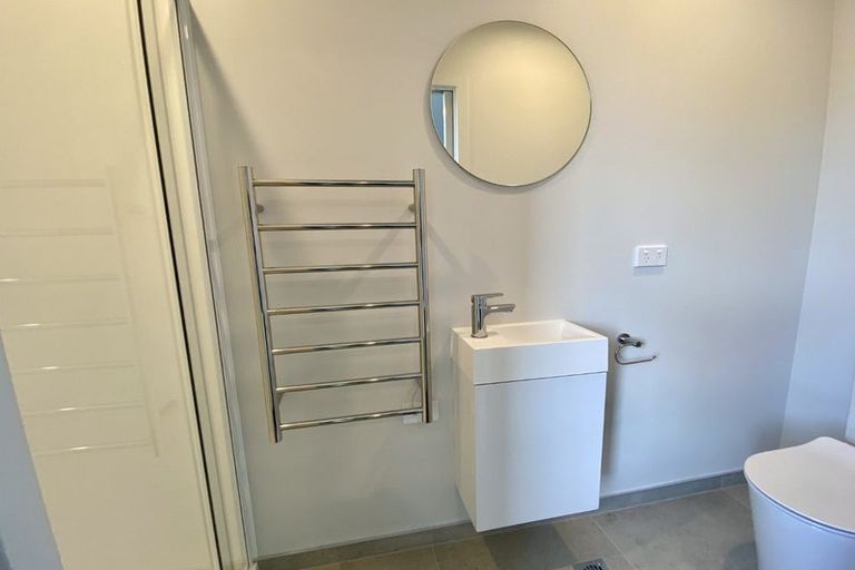 Photo of property in 2/32 Frederick Street, Waltham, Christchurch, 8011