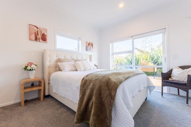 Photo of property in 9b Awatea Avenue, Paraparaumu, 5032