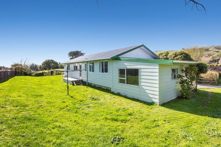 Photo of property in 95b Muri Road, Pukerua Bay, 5026