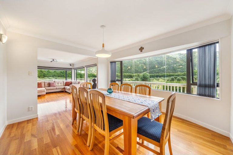 Photo of property in 1276 Coast Road, Wainuiomata Coast, Lower Hutt, 5373