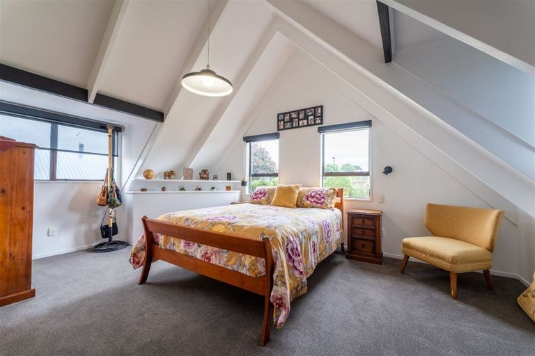 Photo of property in 15 Leven Street, South Hill, Oamaru, 9400