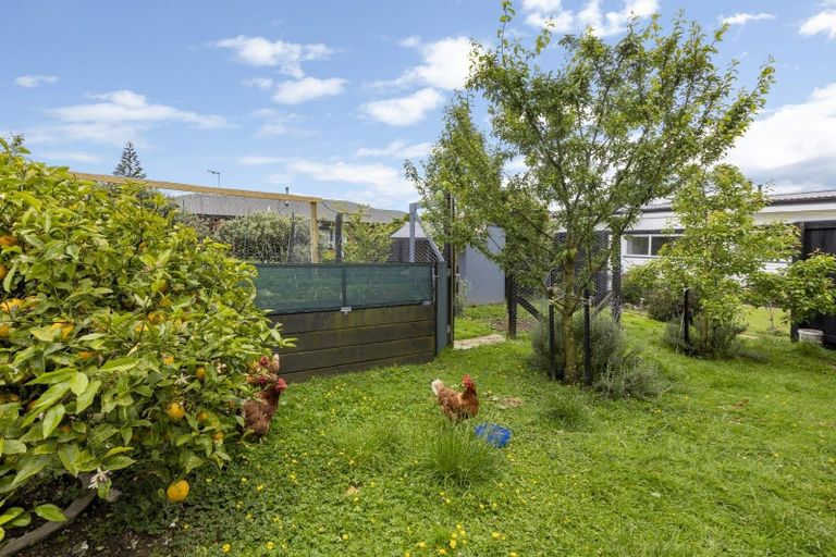 Photo of property in 60 Cutfield Street, Inglewood, 4330