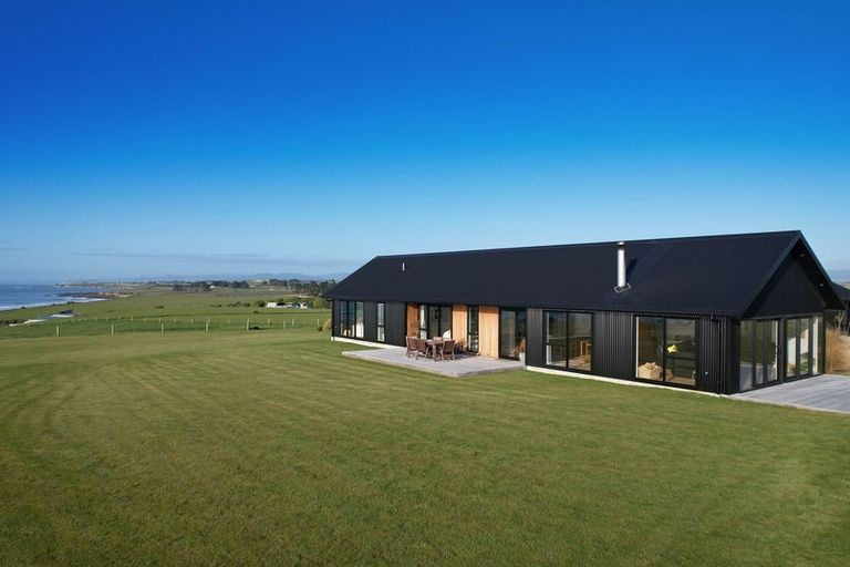 Photo of property in 55 Gardiners Road, Awamoa, Oamaru, 9495