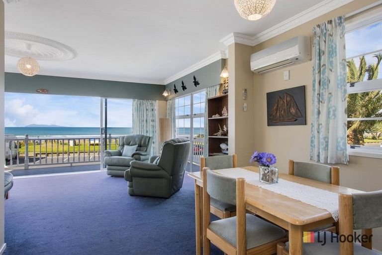 Photo of property in 32 The Terrace, Waihi Beach, 3611