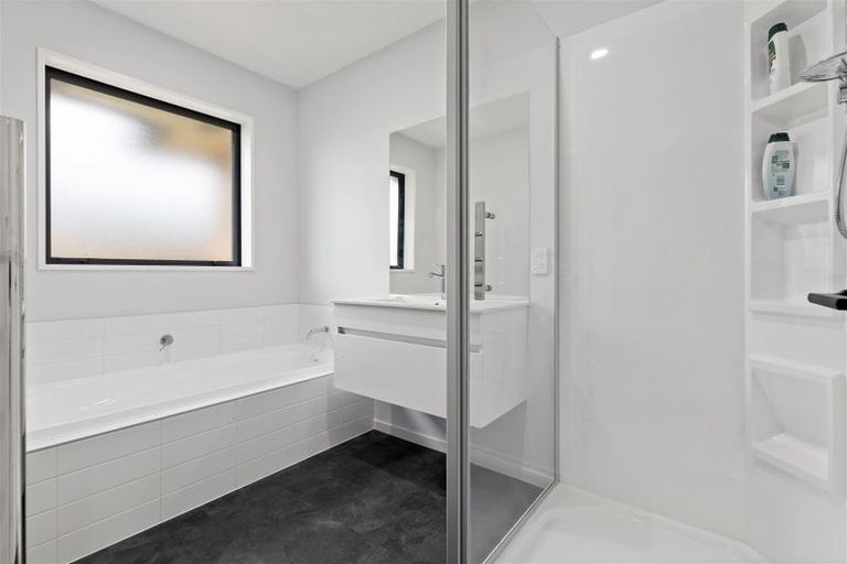 Photo of property in 27 Lunn Crescent, Leeston, 7632