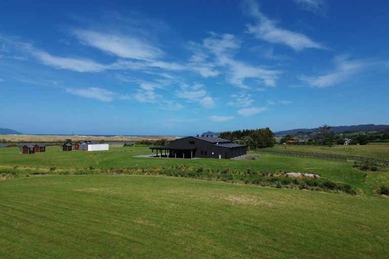 Photo of property in 487 Cove Road, Waipu, 0582