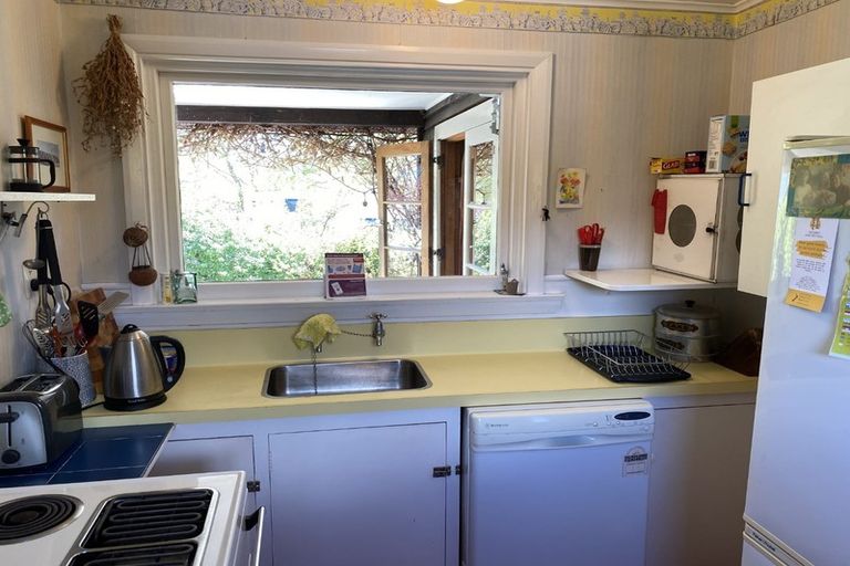 Photo of property in 152 Upton Street, Wanaka, 9305