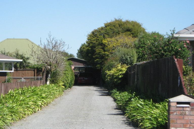 Photo of property in 103 Grimseys Road, Redwood, Christchurch, 8051