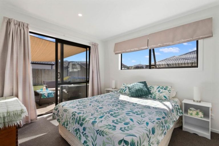 Photo of property in 22 Regent Street, Devonport, Auckland, 0624