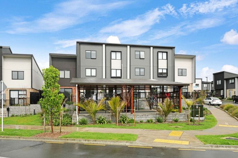 Photo of property in 80 Selo Street, Glen Eden, Auckland, 0602