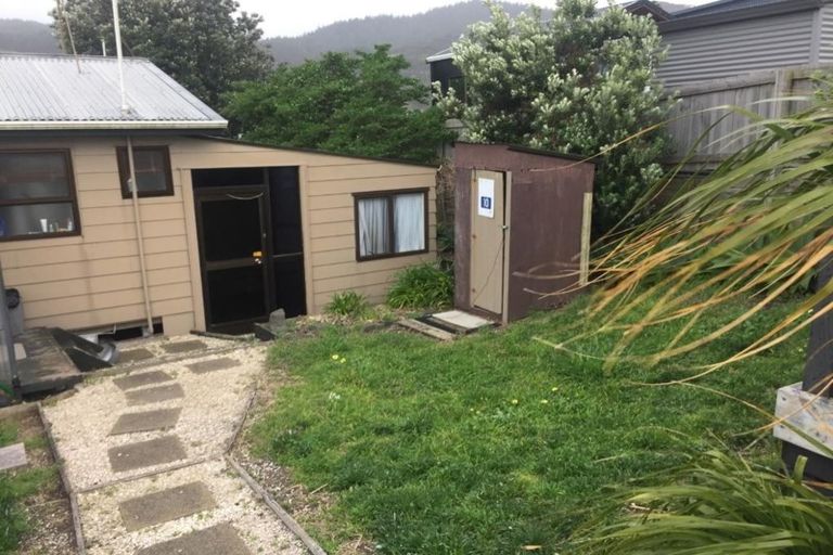 Photo of property in 23 Westside Road, Port Waikato, Tuakau, 2695