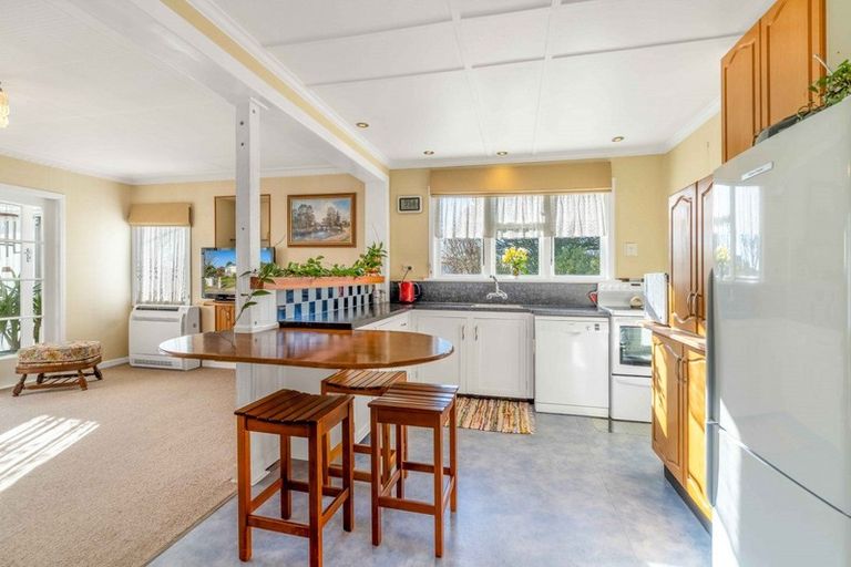 Photo of property in 41 Shannon Street, Clifton, Invercargill, 9812