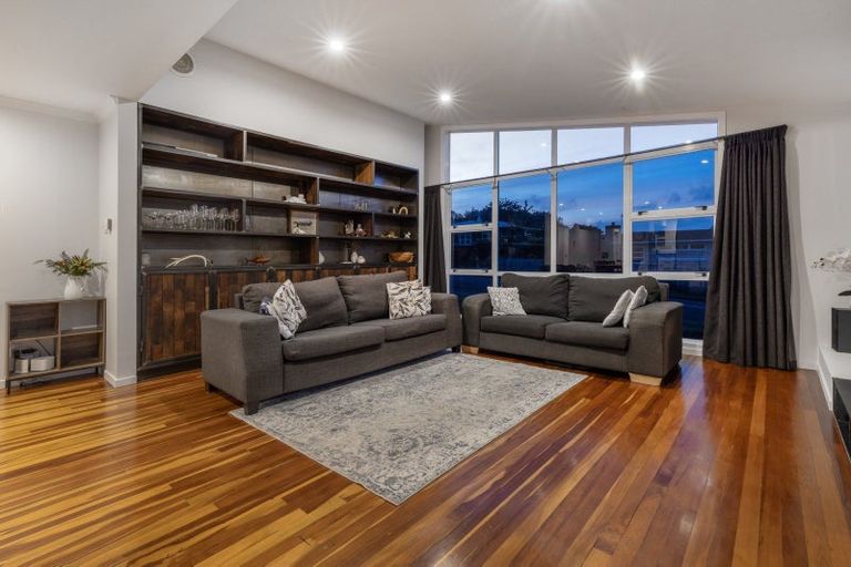 Photo of property in 16 Glen Street, Levin, 5510