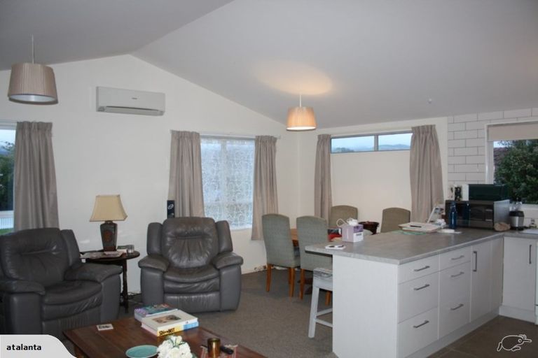 Photo of property in 15 Anaru Street, Raumati Beach, Paraparaumu, 5032