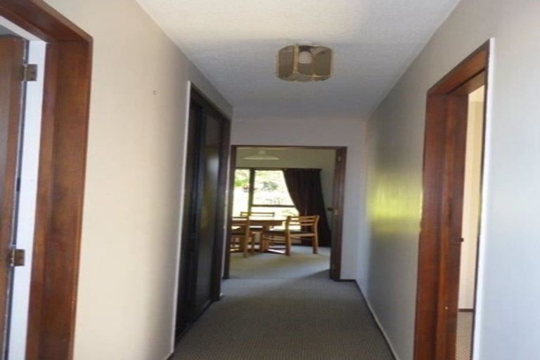 Photo of property in 9 Mulberry Place, Redwood, Christchurch, 8051