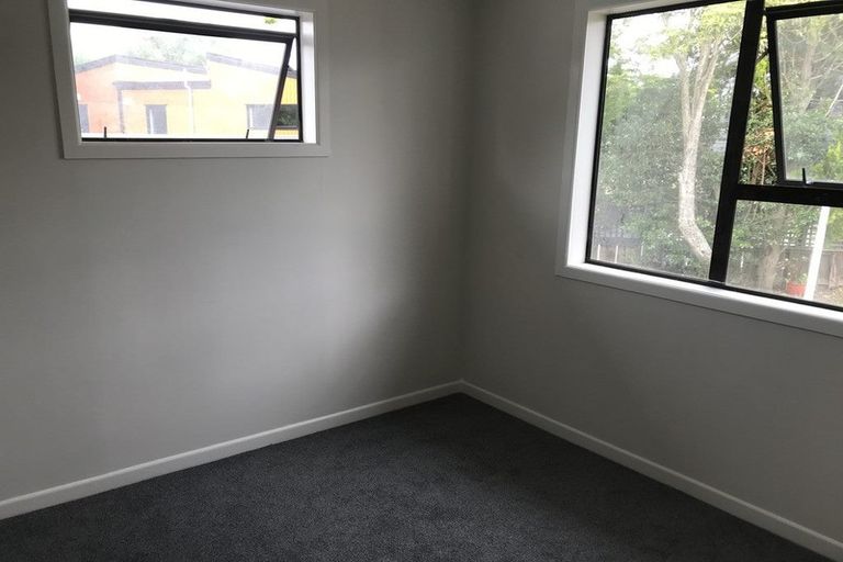 Photo of property in 4 Olive Crescent, Papatoetoe, Auckland, 2025