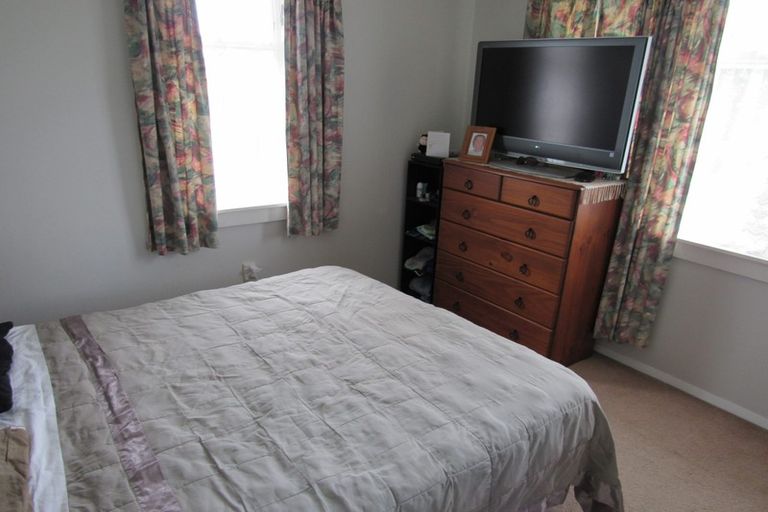 Photo of property in 20 Iredale Road, Hawera, 4610